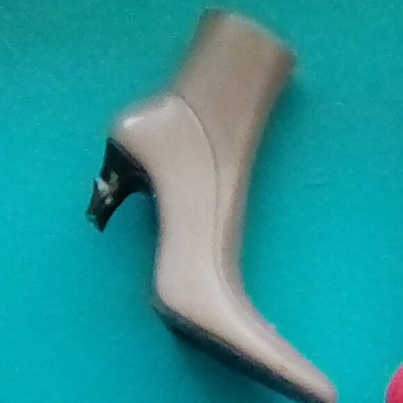 Bratz doll single boot shoe lot - Picture 6 of 6